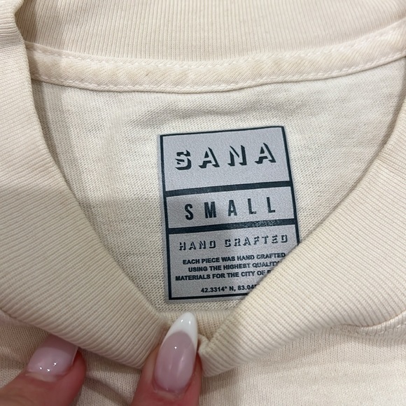 SANA pistons Detroit tee - Picture 2 of 2